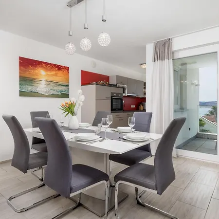 Nasika By Interhome